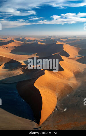 Luftaufnahme von Dune 45 - Namib-Naukluft-Nationalpark, Namibia, Afrika Stockfoto