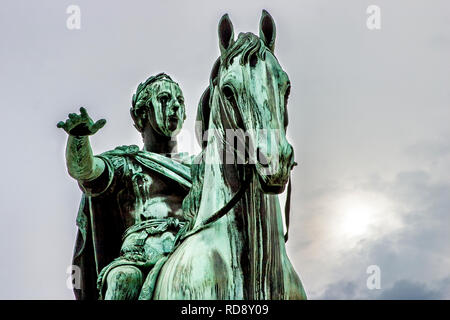 Reiterstatue und Denkmal des Kaisers Josef II. Am Josefsplatz in Wien Stockfoto