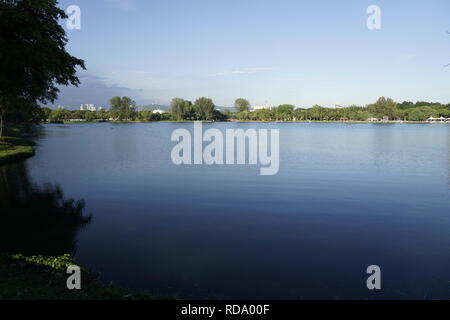 City Park mit See Taman Tasik Titiwangsa, Kuala Lumpur, Malaysia Stockfoto