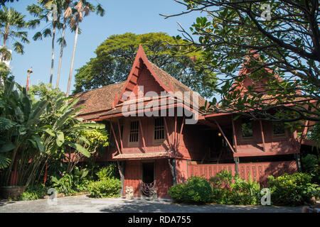 Die Architektur von Jim Thompson Haus am Siam Platz in der Stadt von Bangkok in Thailand in Südostasien. Thailand, Bangkok, November 2018 Stockfoto