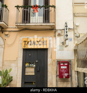 Eigenschaften in der Altstadt von Bari, Apulien, Italien Stockfoto