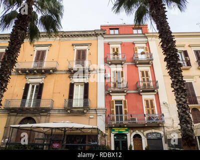 Eigenschaften in der Altstadt von Bari, Apulien, Italien Stockfoto