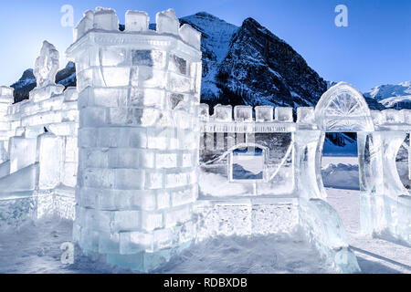 Der Lake Louise Ice Magic Festival in Banff National Park, Alberta, Kanada Stockfoto
