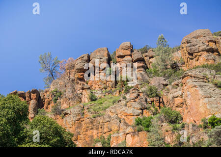 Felsformation im Pinnacles National Park, Kalifornien Stockfoto