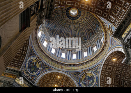 St. Peter Basilika, der Basilika von St. Peter im Vatikan, Vatikan, Rom, Italien Stockfoto