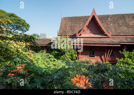 Die Architektur von Jim Thompson Haus am Siam Platz in der Stadt von Bangkok in Thailand in Südostasien. Thailand, Bangkok, November 2018 Stockfoto