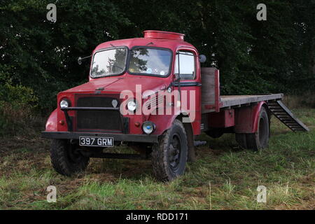 Bedford WD Traktor-reg Nr.: 397 GRM Stockfoto