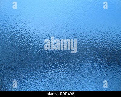 Glas mit Kondensat, Fenster mit Dampf und Wasser als Hintergrund- oder  Textur Stockfotografie - Alamy