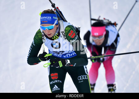 Ruhpolding, Deutschland. 17 Jan, 2019. Franziska PREUSS (GER), Aktion, single Bild, Single Cut Motiv, halb Bild, halb Abbildung. 7,5Km Sprint der Frauen, meine Damen am 17.01.2019. IBU Biathlon WM 2019 in Ruhpolding, Saison 2018/19 | Verwendung der weltweiten Kredit: dpa/Alamy leben Nachrichten Stockfoto