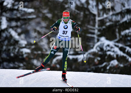 Ruhpolding, Deutschland. 17 Jan, 2019. Franziska Hildebrand (GER), Aktion, Single Action, Rahmen, Ausschneiden, vollen Körper, ganze Figur., 7,5Km von Frauen für Frauen Sprint, 17.01.2019. IBU Biathlon WM 2019 in Ruhpolding, Saison 2018/19 | Verwendung der weltweiten Kredit: dpa/Alamy leben Nachrichten Stockfoto