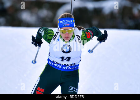 Ruhpolding, Deutschland. 17 Jan, 2019. Vanessa HINZ (GER), Aktion, single Bild, Single Cut Motiv, halb Bild, halb Abbildung. 7,5Km Sprint der Frauen, meine Damen am 17.01.2019. IBU Biathlon WM 2019 in Ruhpolding, Saison 2018/19 | Verwendung der weltweiten Kredit: dpa/Alamy leben Nachrichten Stockfoto