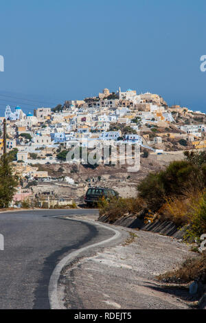 Pyrgos Kallistis Dorf auf der Insel Santorini Stockfoto