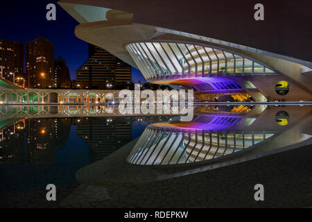 Opernhaus, El Palau de les Arts Reina Sofia. Stadt der Künste und Wissenschaft, Valencia, Spanien Stockfoto