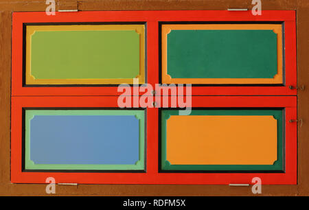 Starke, bunte Muster, traditionelle in den ethnischen Viertel Little India, Singapur, fantasievollen Gebrauch von Farben, einfache Formen und Linien. Stockfoto
