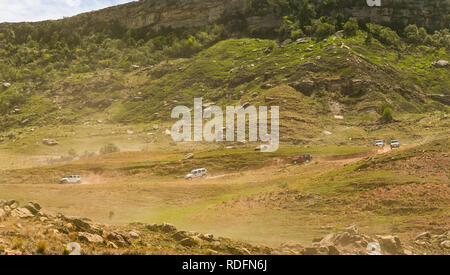 Harrismith, Südafrika - 02 Oktober 2015: 4x4 Mountainbike Pfad Fahrertraining im Camp Jeep in den Drakensbergen Stockfoto