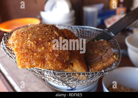 Orientalische Schweinebraten Bauch oder knuspriges Schweinefleisch auf Turner Stockfoto