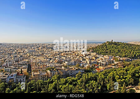 Blick auf Athen und die Akropolis von Philopappos Hügel Stockfoto