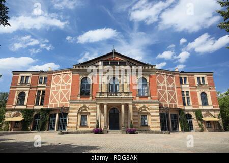 Festspielhaus Bayreuth oder Bayreuther Festspiele Theater, Richard Wagner Festival Hall, Fassade, 2010, auf dem Grünen Hügel, Bayreuth Stockfoto