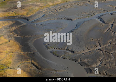 Luftaufnahme von Wattflächen entlang Cook Inlet, Alaska Stockfoto