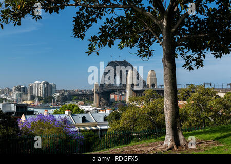 Blick auf den berühmten Sydney Harbour Bridge. Stockfoto