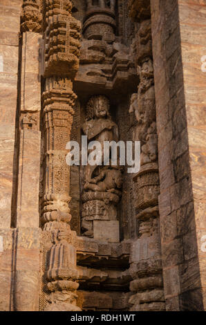 Details der Fassade bei Konark Sonnentempel. Stockfoto