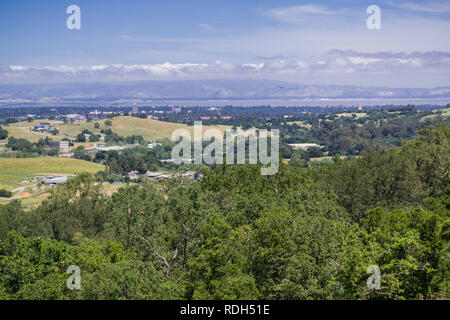 Blick Richtung Palo Alto aus der Bucht von San Francisco Halbinsel, Kalifornien Stockfoto