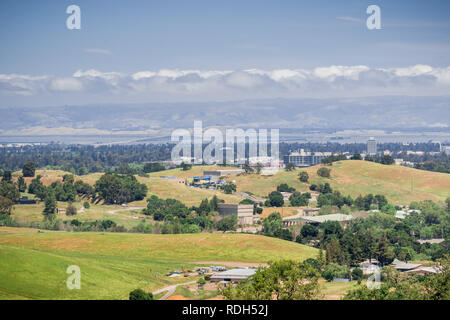 Blick Richtung Dumbarton Brücke von der San Francisco Bay Halbinsel, Kalifornien Stockfoto