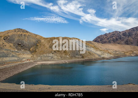 Quebrada El Jao Damm am Cajon del Maipo, Chile Stockfoto