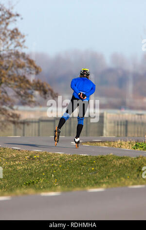 Niederlande, Ouderkerk aan de Amstel, skeeler. Stockfoto