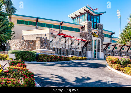 Klebrige Wicketonf Pravilion Antrieb, Osbourn, Antigua. Stockfoto