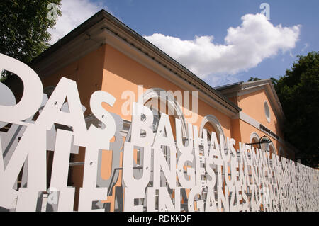 Das alte Bauhaus-Museum in Weimar ist seit Anfang 2018 geschlossen, Thüringen, Deutschland, Europa Stockfoto