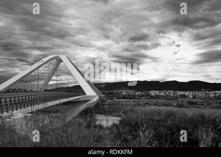 Landschaft Brücke und den Fluss Stockfoto