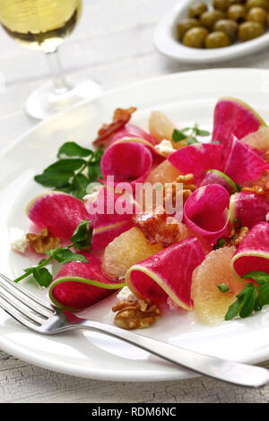 Hausgemachte Wassermelone Rettich Salat Stockfoto