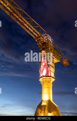 Titan Yellow Crane auf der Insel von Nantes (Loire-Atlantique, Frankreich) Stockfoto