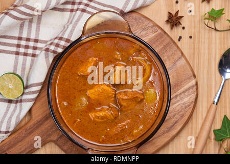 Chicken Curry mit Spice, selektiven Fokus Stockfoto