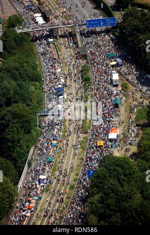 Die Autobahn A40, Autobahndreieck Essen-Ost, Still-Leben Ruhrschnellweg kunst Event auf der Autobahn A40, der größten Veranstaltung der Stockfoto