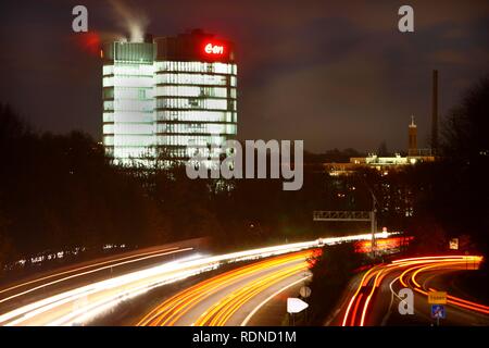 Neuer Sitz von EON Ruhrgas AG, die seit Oktober 2010 fast 2 000 Mitarbeiter in das neue Verwaltungsgebäude Stockfoto