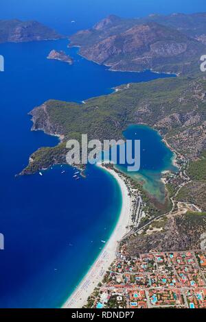 Luftaufnahme, Oludeniz oder Olu Deniz Bay in der Nähe von Fethiye, Westküste, Türkei, Asien Stockfoto