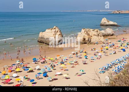 Strand von Praia da Rocha, Algarve, Portugal, Europa Stockfoto