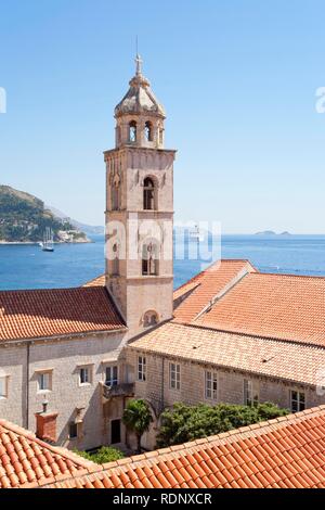 Glockenturm der Dominikanischen Kloster in der Altstadt von Dubrovnik, südlichen Dalmatien, Adriaküste, Kroatien, Europa Stockfoto