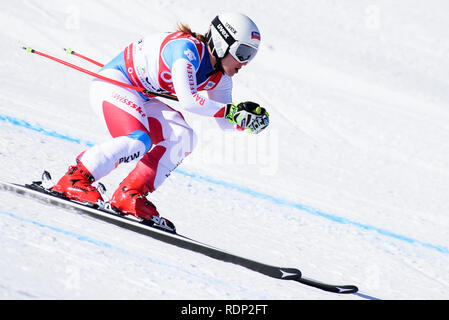 Cortina d'Ampezzo, Italien. Jan, 2019 18. Joana Haehlen der Schweiz in Aktion beim Downhill Audi FIS Alpine Ski World Cup Frauen am Januar 18, 2019 in Cortina d'Ampezzo Italien. Credit: Rok Rakun/Pacific Press/Alamy leben Nachrichten Stockfoto