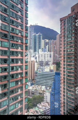 Eine betonwüste von Tall buildingsd auf der Insel Hongkong, China, Aisa. Stockfoto