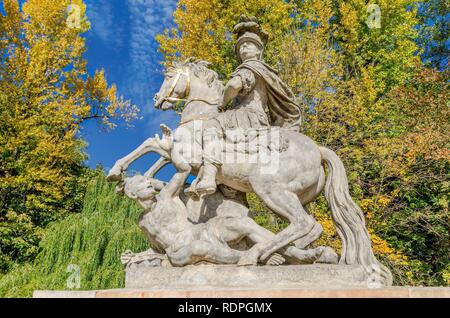 Warschau, MAZOVIAN PROVINZ/POLEN - Oktober 11, 2018: Königs Jan III Sobieski statue am Königlichen Bäder Park entfernt. Stockfoto