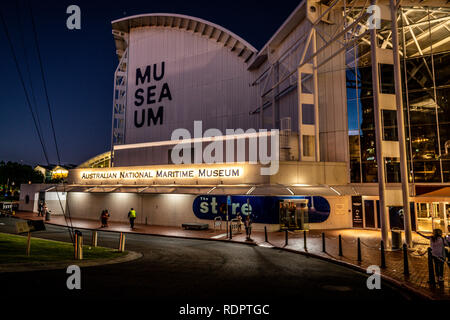 23. Dezember 2018, Sydney Australien: Außen Nacht Sicht der Australian National Maritime Museum in Sydney NSW Australien Stockfoto