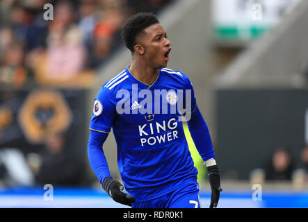 Von Leicester City Demarai Grau feiert ersten Ziel seiner Seite des Spiels zählen während der Premier League Spiel im Molineux, Wolverhampton. Stockfoto