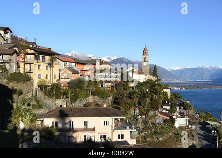 Anzeigen von Ronco sopra Ascona und Lago Maggiore, Schweiz Stockfoto