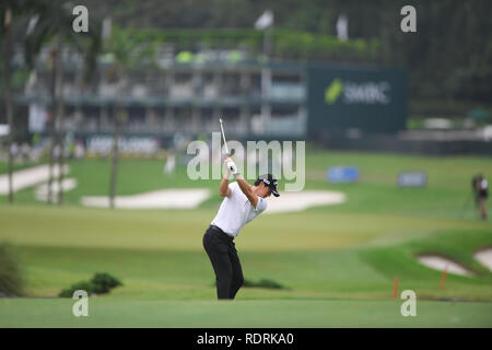 Singapur. 19. Jan 2019. Ryo Ishikawa (JPN), Jan 19, 2019-Golf: spielt einen Schuß auf dem 16 Loch, während der Runde 2 Tag 3 des SMBC Singapore Open 2019 Credit: haruhiko Otsuka/LBA/Alamy leben Nachrichten Stockfoto