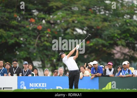 Singapur. 19. Jan 2019. Ryo Ishikawa (JPN), Jan 19, 2019-Golf: T-Stücke weg auf dem 18 Loch, während der Runde 2 Tag 3 des SMBC Singapore Open 2019 Credit: haruhiko Otsuka/LBA/Alamy leben Nachrichten Stockfoto