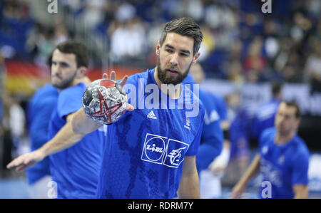 Deutschland. Berlin, Deutschland. 17. Jan 2019. IHF Handball Men's World Championship, Berlin, Deutschland. Luka Karabatic für Frankreich während der Aufwärmphase vor dem Spiel Quelle: Mickael Chavet/Alamy leben Nachrichten Stockfoto