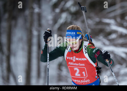 Ruhpolding, Deutschland. Jan, 2019 19. Biathlon: Wm, 4x6 km Frauen Relais in der Chiemgau Arena. Vanessa Hinz aus Deutschland auf der Route. Credit: Sven Hoppe/dpa/Alamy leben Nachrichten Stockfoto